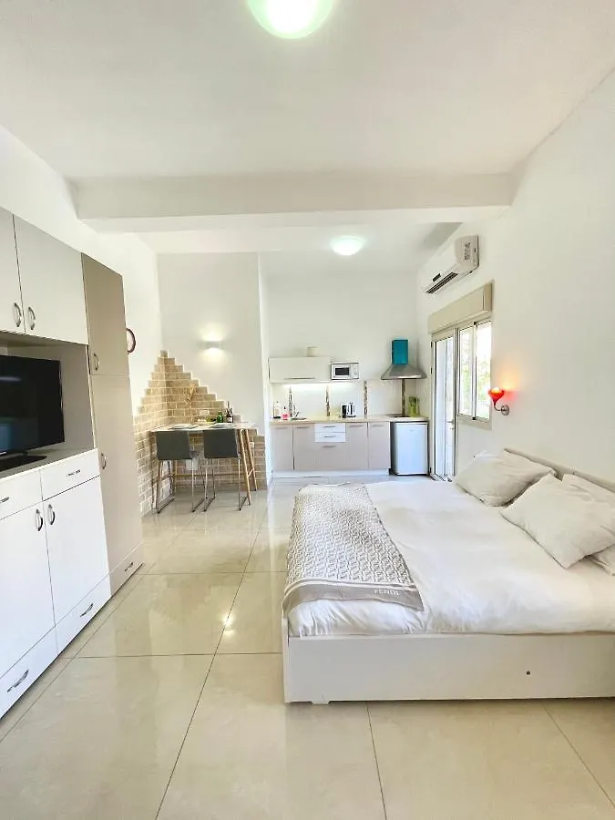 Ferienwohnung Bat Galim - By The Sea Haifa